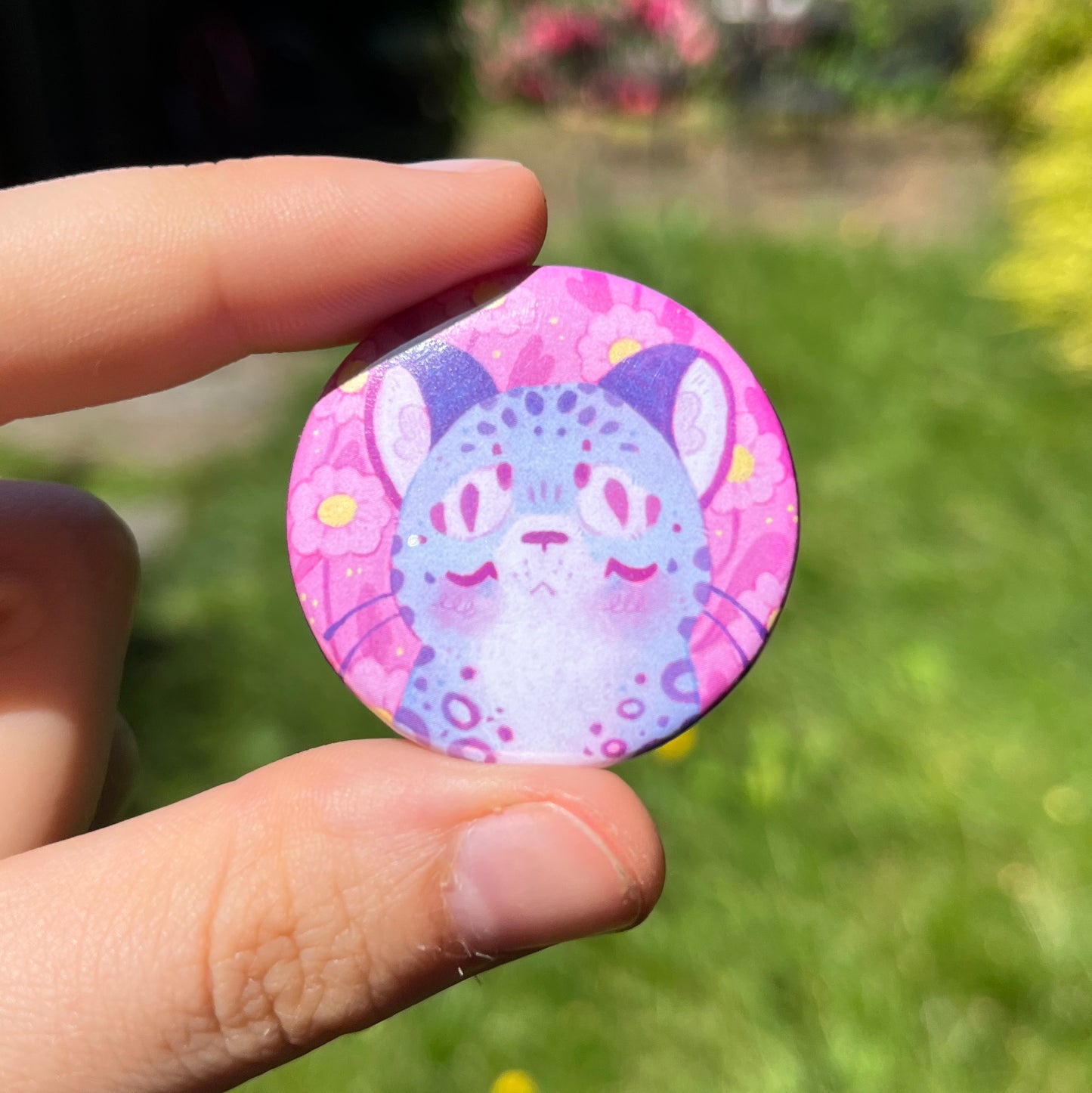 1.5" Buttons