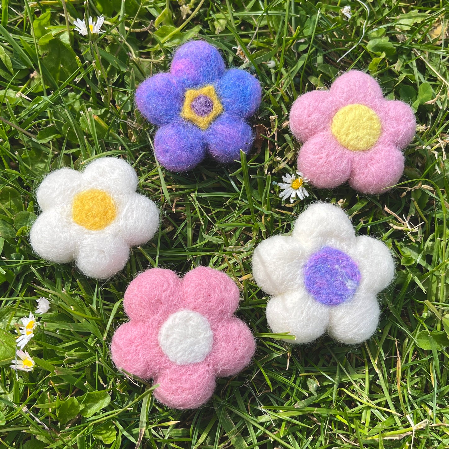 Felted Flower Magnet - Zealous Felting Collab