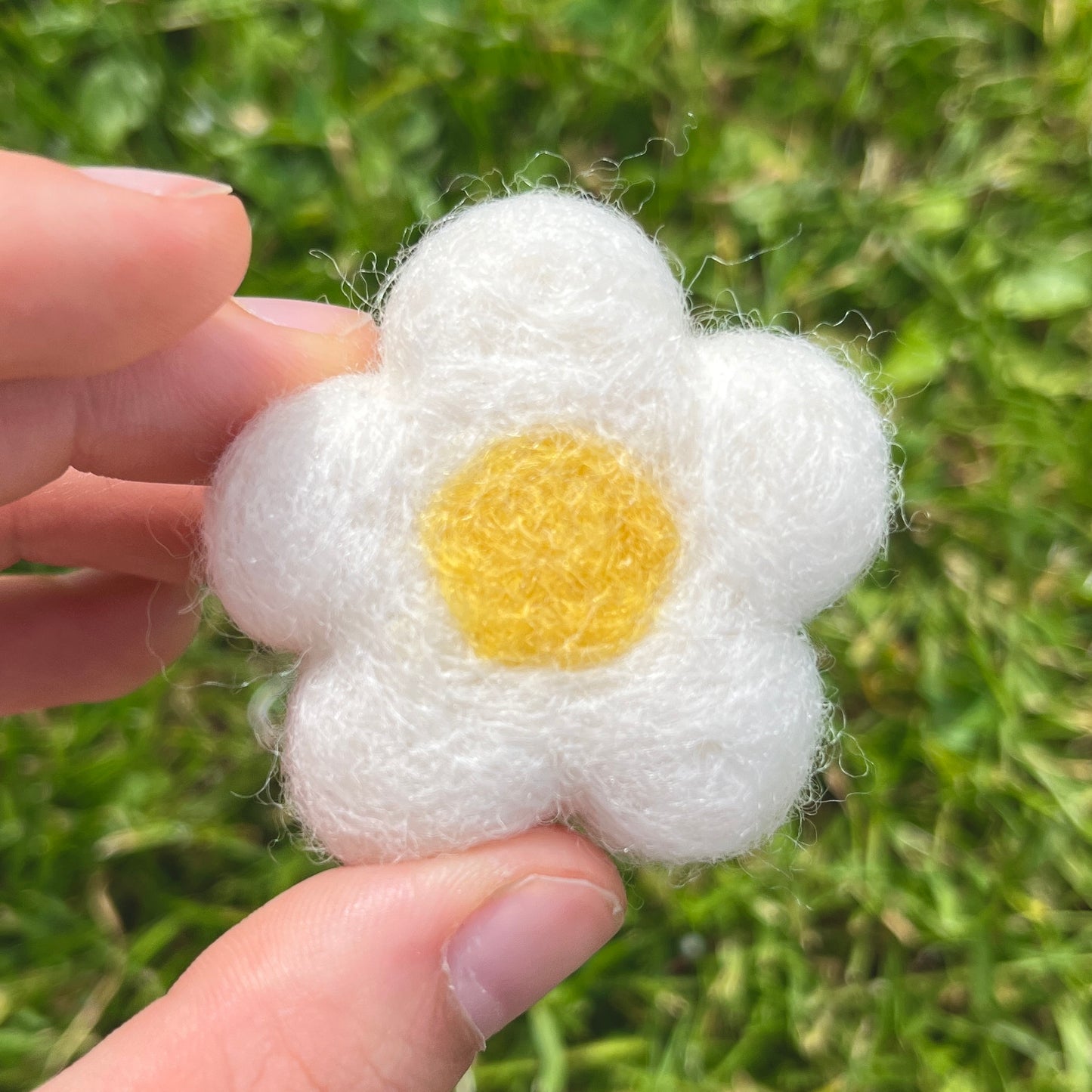 Felted Flower Magnet - Zealous Felting Collab