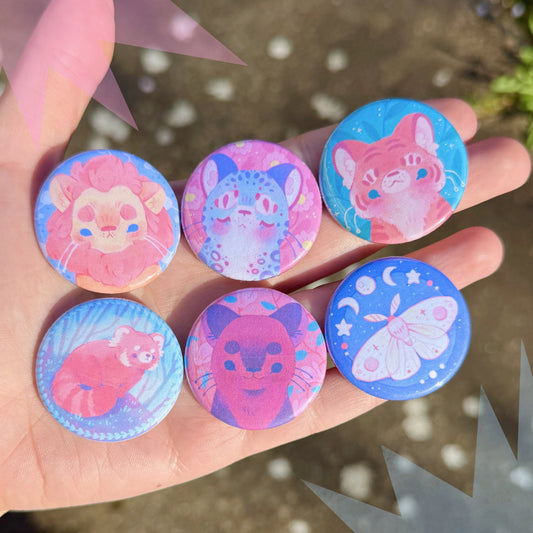 1.5" Buttons